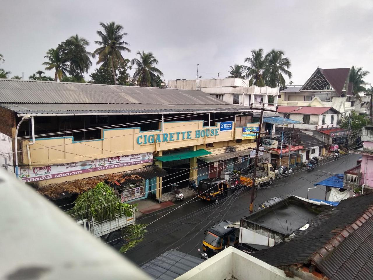 Ms Residence Homestay Kochi エクステリア 写真